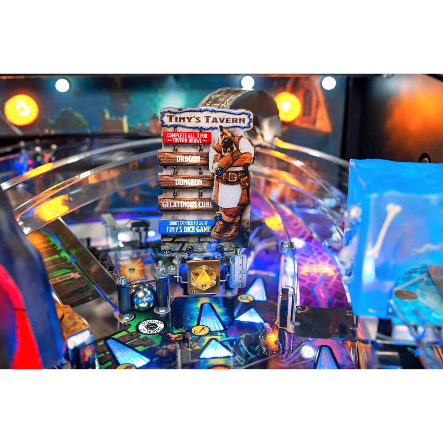 Dungeons & Dragons: The Tyrant’s Eye Pro Pinball Machine by Stern - Image 3